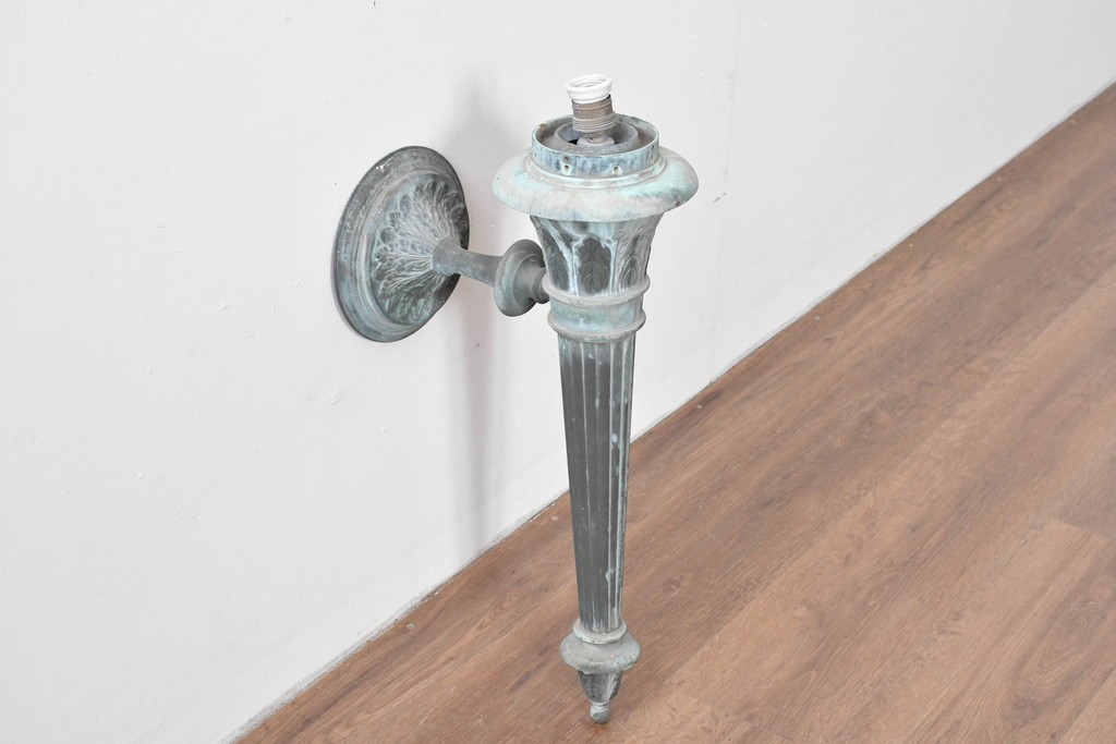 和製アンティーク　特大!!　ブロンズブラケット　重厚なクラシックデザインのウォールランプ　(R-085114)