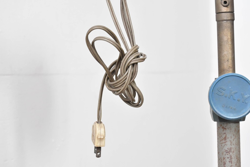 和製ヴィンテージ　古い病院で使用されていたフロアスタンド　(R-085115)