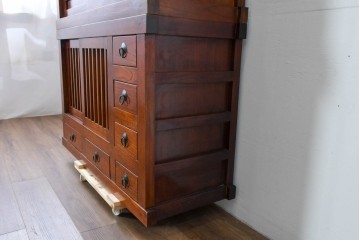 和製ヴィンテージ　桐材　柾目の美しい引き戸が魅力の重ね水屋箪笥　(R-085118)