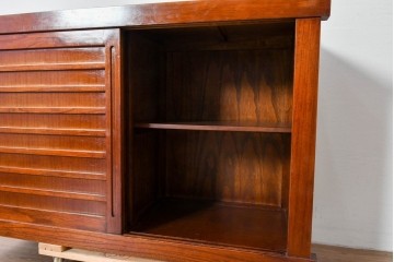 和製ヴィンテージ　桐材　柾目の美しい引き戸が魅力の水屋箪笥サイドボード　(R-085119)