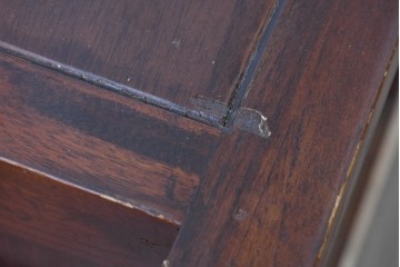 和製ヴィンテージ　桐材　柾目の美しい引き戸が魅力の水屋箪笥サイドボード　(R-085119)