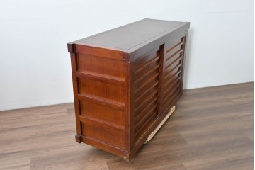 和製ヴィンテージ　桐材　柾目の美しい引き戸が魅力の水屋箪笥サイドボード　(R-085119)