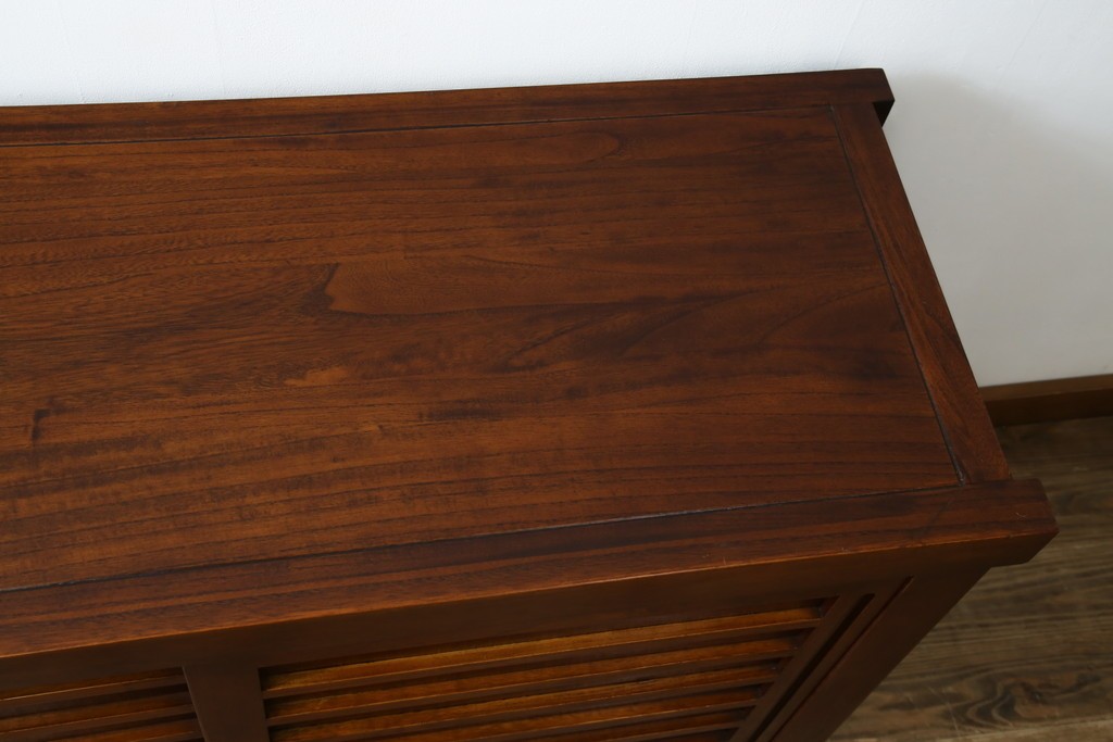 和製ヴィンテージ　桐材　引き戸の柾目が美しい水屋箪笥サイドボード　(R-085119)