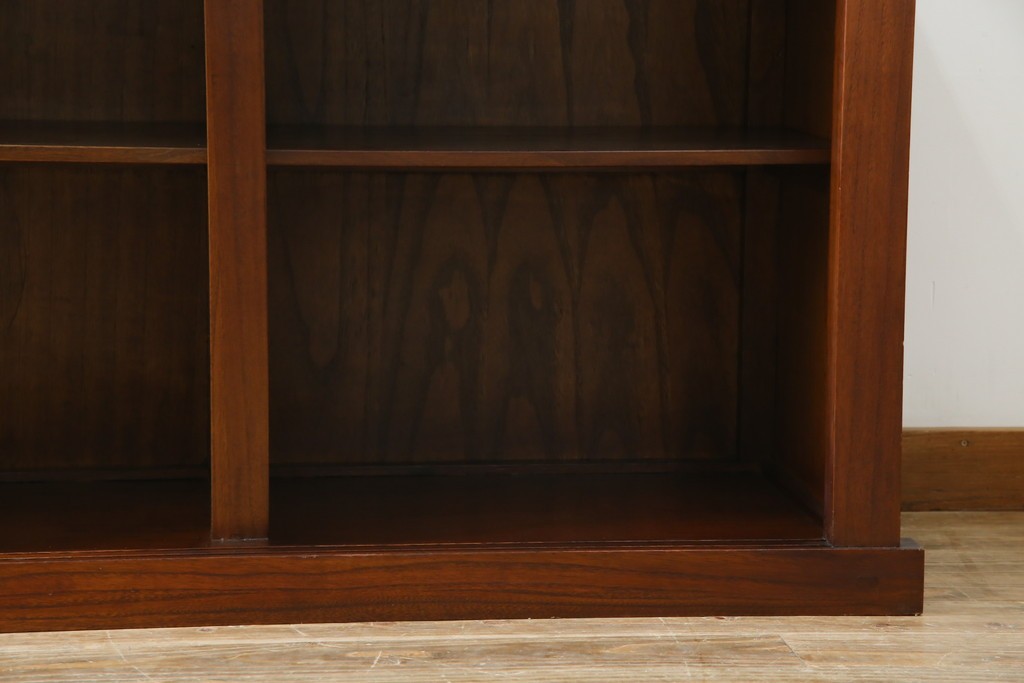 和製ヴィンテージ　桐材　引き戸の柾目が美しい水屋箪笥サイドボード　(R-085119)