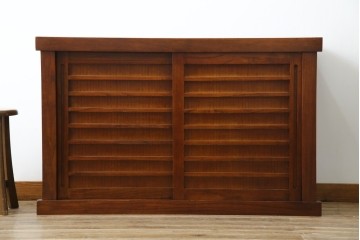 和製ヴィンテージ　桐材　引き戸の柾目が美しい水屋箪笥サイドボード　(R-085119)
