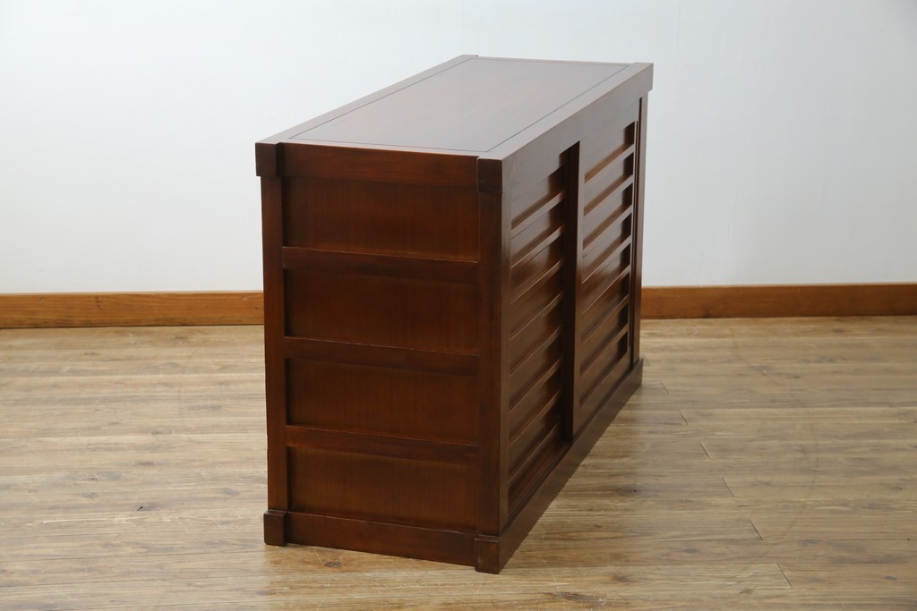 和製ヴィンテージ　桐材　引き戸の柾目が美しい水屋箪笥サイドボード　(R-085119)