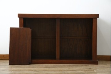 和製ヴィンテージ　桐材　引き戸の柾目が美しい水屋箪笥サイドボード　(R-085119)