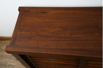 和製ヴィンテージ　桐材　引き戸の柾目が美しい水屋箪笥サイドボード　(R-085119)