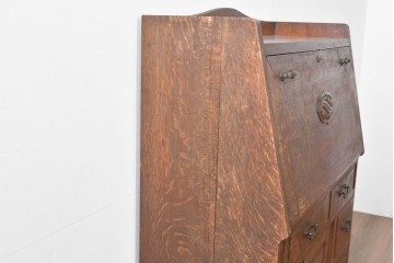 和製アンティーク　上手物!!　大正ロマン　繊細な彫刻装飾がアクセントのナラ材製ライティングビューロー　(R-085121)