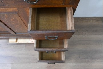 和製アンティーク　上手物!!　大正ロマン　繊細な彫刻装飾がアクセントのナラ材製ライティングビューロー　(R-085121)