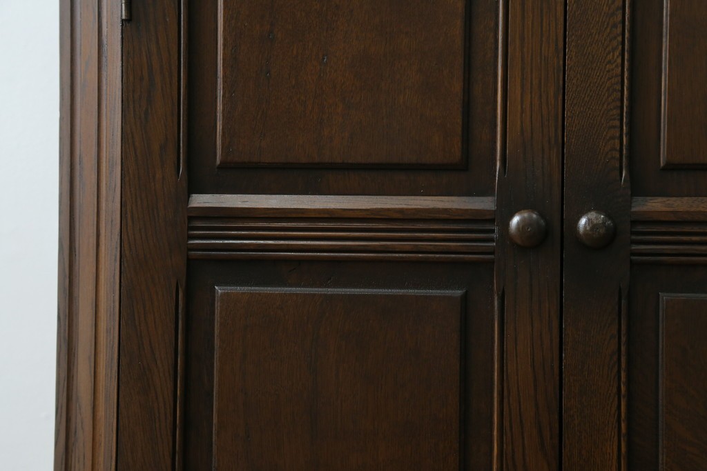 イギリスヴィンテージ　オーク材　優美な曲線シルエットのコーナーラック　(R-085122)