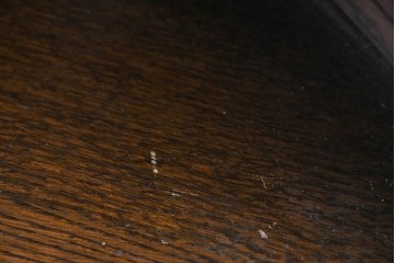 イギリスヴィンテージ　オーク材　優美な曲線シルエットのコーナーラック　(R-085122)