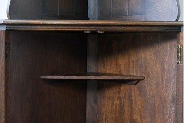 イギリスヴィンテージ　オーク材　優美な曲線シルエットのコーナーラック　(R-085122)