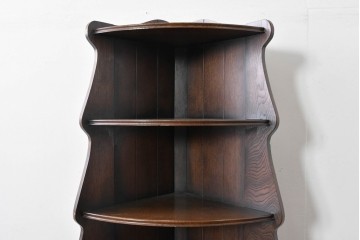 イギリスヴィンテージ　オーク材　優美な曲線シルエットのコーナーラック　(R-085122)