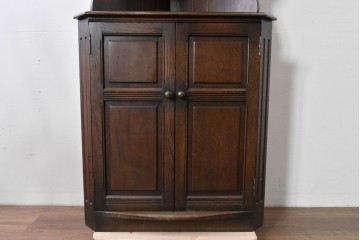 イギリスヴィンテージ　オーク材　優美な曲線シルエットのコーナーラック　(R-085122)