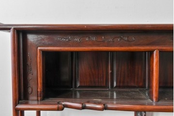 和製ヴィンテージ　花梨　松の彫刻が映える六尺サイズの飾り棚　(R-085126)