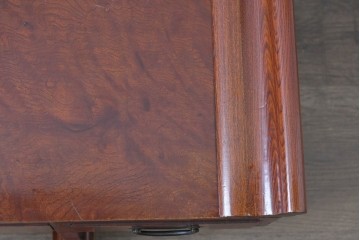 和製アンティーク　上手物　総欅(ケヤキ)材　漆塗り　落ち着いた漆の艶が美し筆返し付きの文机　(R-085127)