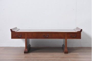 和製アンティーク　上手物　総欅(ケヤキ)材　漆塗り　落ち着いた漆の艶が美し筆返し付きの文机　(R-085127)