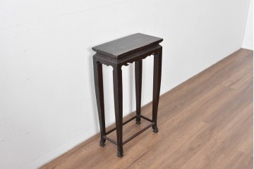 和製ヴィンテージ　細身の脚と柔らかな曲線装飾が映える李朝デザインのコンソールテーブル　(R-085129)