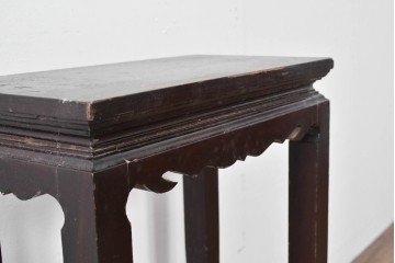 和製ヴィンテージ　細身の脚と柔らかな曲線装飾が映える李朝デザインのコンソールテーブル　(R-085129)