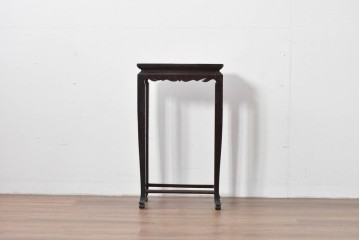 和製ヴィンテージ　細身の脚と柔らかな曲線装飾が映える李朝デザインのコンソールテーブル　(R-085129)