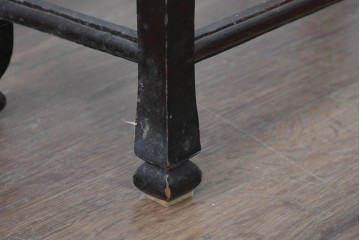 和製ヴィンテージ　細身の脚と柔らかな曲線装飾が映える李朝デザインのコンソールテーブル　(R-085129)