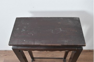 和製ヴィンテージ　細身の脚と柔らかな曲線装飾が映える李朝デザインのコンソールテーブル　(R-085129)