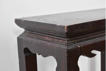 和製ヴィンテージ　細身の脚と柔らかな曲線装飾が映える李朝デザインのコンソールテーブル　(R-085129)