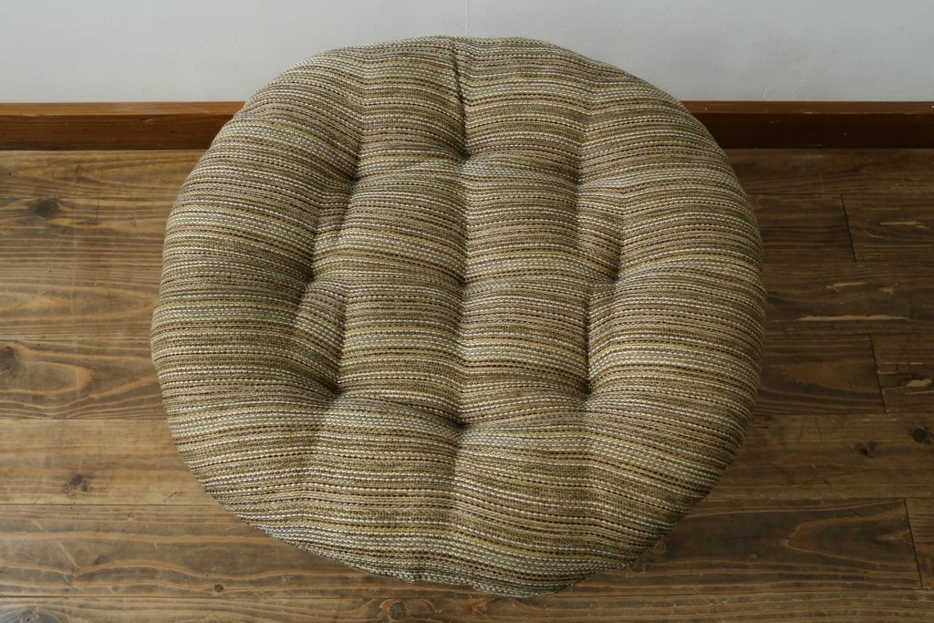 中古　美品　希少な廃番品　ACME Furniture(アクメ ファニチャー)　曲線デザインのウィッカースツール　(R-085130)