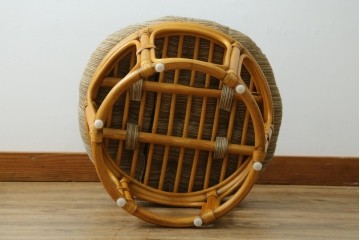 中古　美品　希少な廃番品　ACME Furniture(アクメ ファニチャー)　曲線デザインのウィッカースツール　(R-085130)