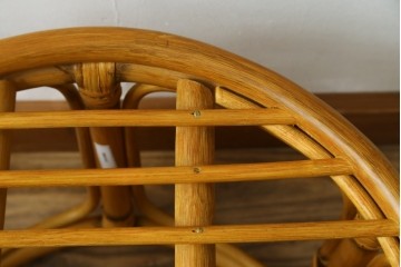 中古　美品　希少な廃番品　ACME Furniture(アクメ ファニチャー)　曲線デザインのウィッカースツール　(R-085130)