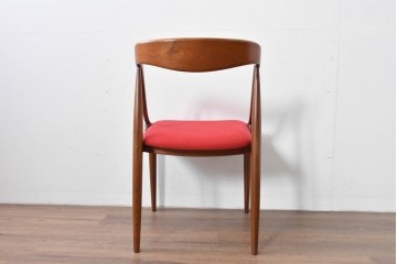 デンマークヴィンテージ　美品　Johannes Andersen(ヨハネス・アンダーセン)　Model16　流れる曲線美のフレームが印象的なダイニングチェア　(R-085131)