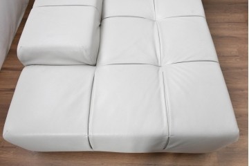 中古　極美品　B&B Italia(イタリア)　Tufty-Time　Alfa253　Patricia Urquiola(パトリシア・ウルキオラ)　本革　洗練されたモジュールデザインと上質な造りが際立つコーナーソファ　定価約500万円相当　(R-085134)