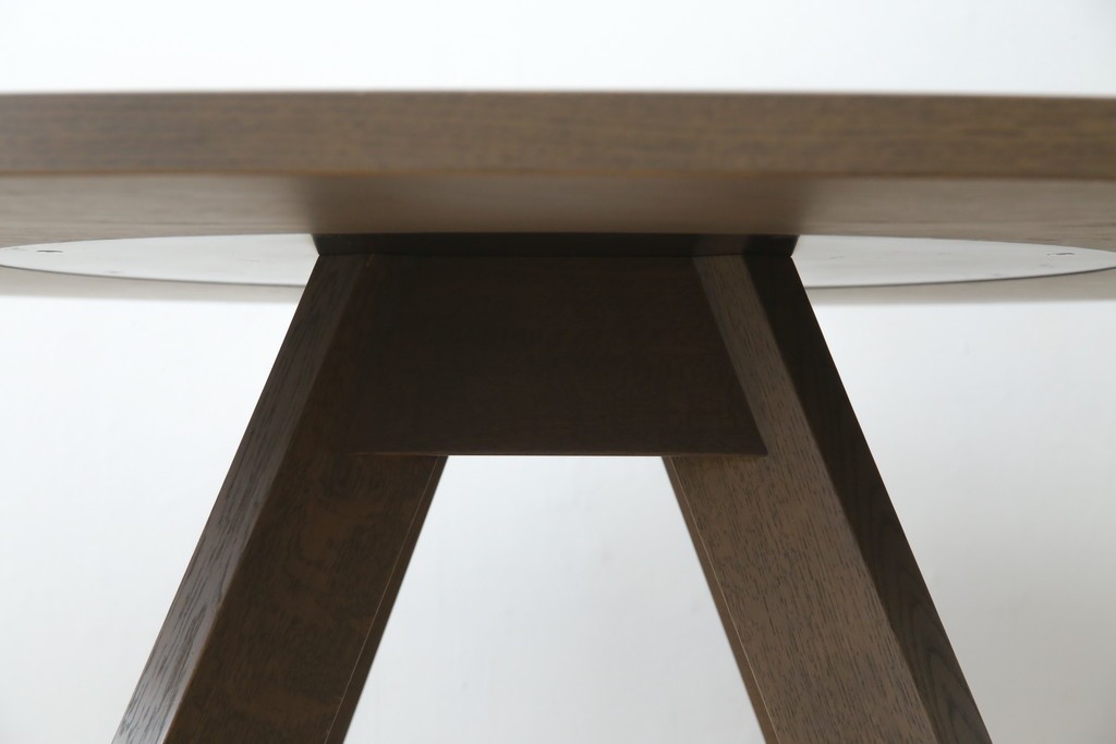 中古　美品　arflex(アルフレックス)　MEDUSA(メデューサ)　オーク材　実用性とデザイン性を兼ね備えたダイニングテーブル　定価約22万円相当　(R-085139)