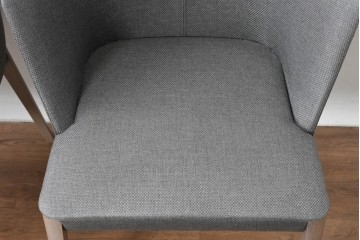 中古　美品　arflex(アルフレックス)　FLUTE(フルーテ)　シンプルモダンなデザインのアームチェア2脚セット　セット定価約24万円相当　(R-085140)