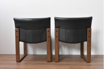 中古　美品　CONDE HOUSE(カンディハウス)　BOLS(ボルス)　革　広い座面とワイドな背もたれがホールド感をつくりだすダイニングチェア2脚　セット定価約32万円相当　(R-085147)