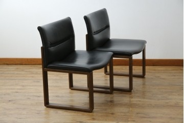 中古　美品　CONDE HOUSE(カンディハウス)　BOLS(ボルス)　革　広い座面とワイドな背もたれがホールド感をつくりだすダイニングチェア2脚　セット定価約32万円相当　(R-085148)