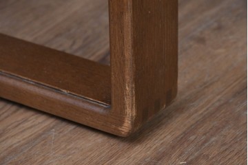 中古　美品　CONDE HOUSE(カンディハウス)　BOLS(ボルス)　革　広い座面とワイドな背もたれがホールド感をつくりだすダイニングチェア2脚　セット定価約32万円相当　(R-085148)