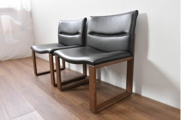 中古　美品　CONDE HOUSE(カンディハウス)　BOLS(ボルス)　革　広い座面とワイドな背もたれがホールド感をつくりだすダイニングチェア2脚　セット定価約32万円相当　(R-085148)