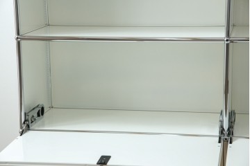中古　美品　スイス　USMハラー(USM Haller)　ホームオフィスにもおすすめなモジュール式3段キャビネット　定価約47万2千円相当　(R-085150)