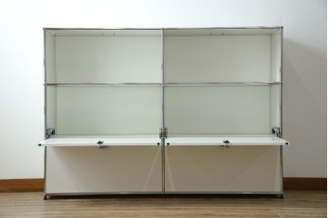 中古　美品　スイス　USMハラー(USM Haller)　ホームオフィスにもおすすめなモジュール式3段キャビネット　定価約47万2千円相当　(R-085150)