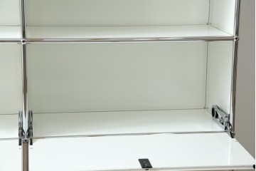 中古　美品　スイス　USMハラー(USM Haller)　ホームオフィスにもおすすめなモジュール式3段キャビネット　定価約47万2千円相当　(R-085150)