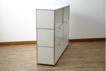 中古　美品　スイス　USMハラー(USM Haller)　ホームオフィスにもおすすめなモジュール式3段キャビネット　定価約47万2千円相当　(R-085150)