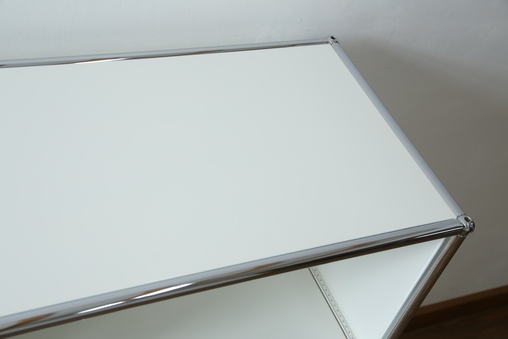 中古　美品　スイス　USMハラー(USM Haller)　ホームオフィスにもおすすめなモジュール式3段キャビネット　定価約47万2千円相当　(R-085150)