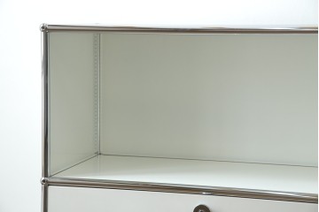 中古　美品　スイス　USMハラー(USM Haller)　ホームオフィスにもおすすめなモジュール式3段キャビネット　定価約47万2千円相当　(R-085150)