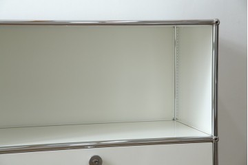中古　美品　スイス　USMハラー(USM Haller)　ホームオフィスにもおすすめなモジュール式3段キャビネット　定価約47万2千円相当　(R-085150)