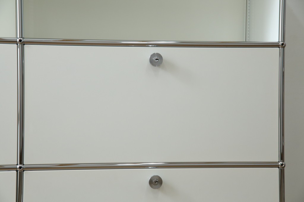 中古　美品　スイス　USMハラー(USM Haller)　モジュール構造の3段キャビネット　定価約47万2千円　(R-085151)