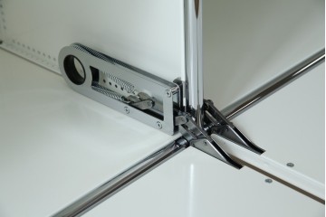 中古　美品　スイス　USMハラー(USM Haller)　モジュール構造の3段キャビネット　定価約47万2千円　(R-085151)