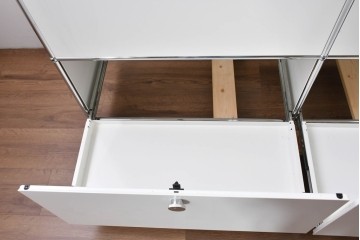 中古　美品　スイス　USMハラー(USM Haller)　モジュール構造の3段キャビネット　定価約47万2千円相当　(R-085151)
