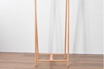 中古　美品　旭川家具　cosine(コサイン)　ブナ材　折りたためる軽量ドレスラック　(R-085154)